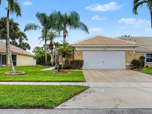 2nd image of 12986 Hampton Lakes Circle