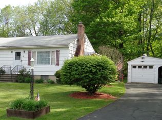 8 Birchwood Dr, Hampstead, NH 03841