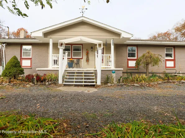 740 Weavertown Rd, Jackson Township, PA 18708