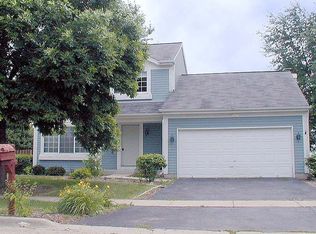 1300 Big Oak Trl, Aurora, IL 60506