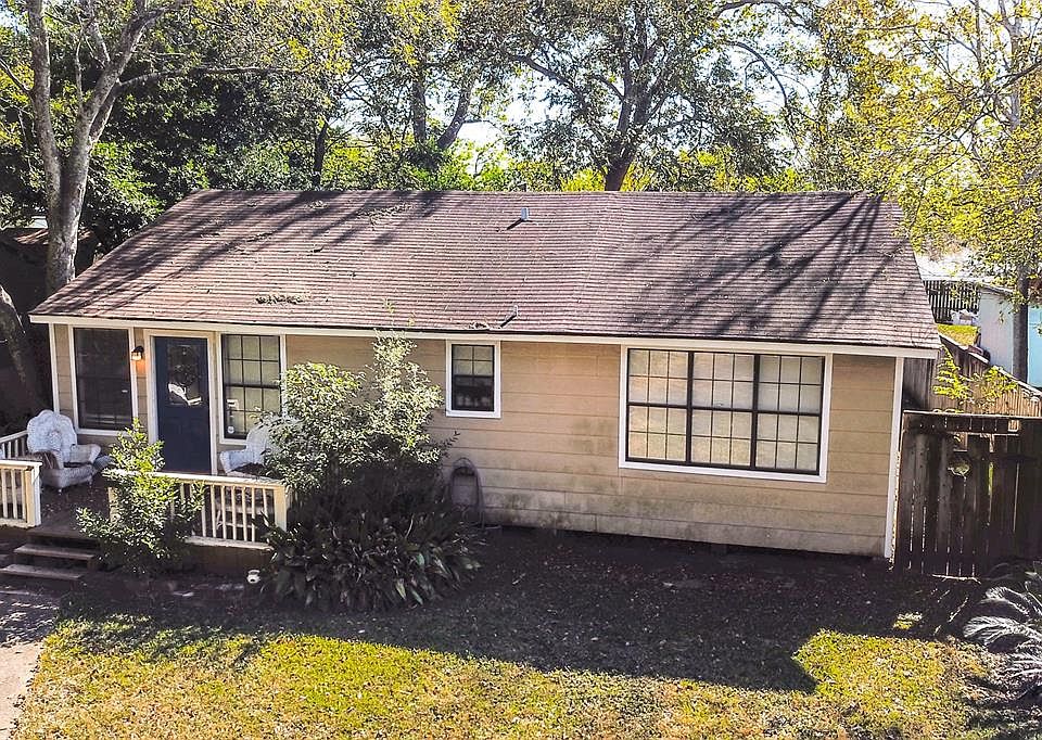 1st image of 1651 Du Barry Ln