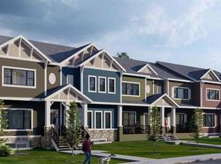 35 E Baysprings Ter SW, Airdrie, AB T4B4A7