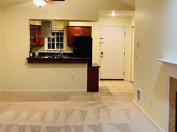 3rd image of 2500 118th Ave SE #16302