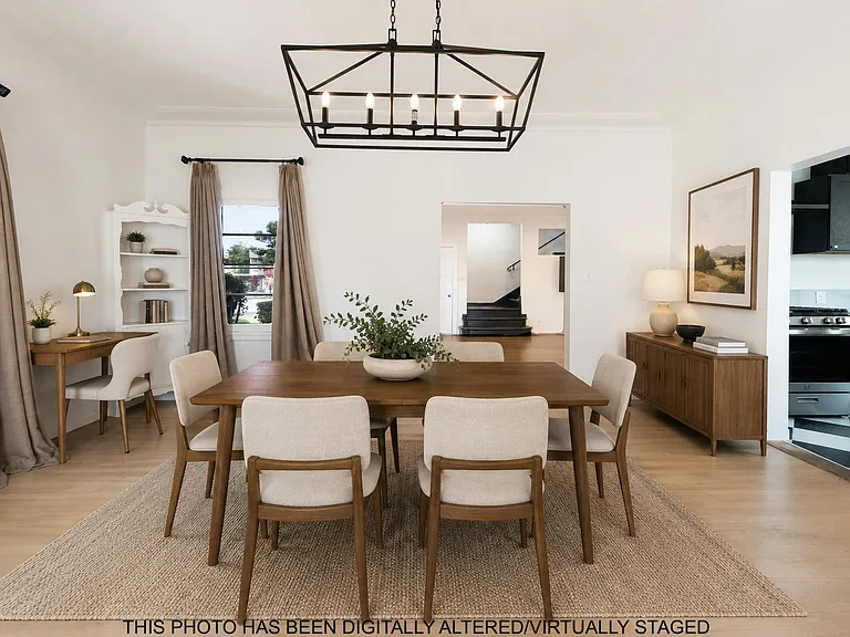 Dining Room (virtually staged)