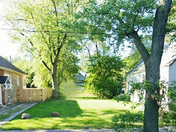 2055 W 68th St, Chicago, IL 60636