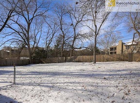 3rd image of 9924 McGee St