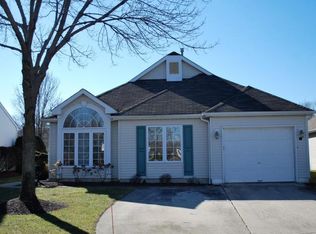 17 Grosunor Ct, Jackson, NJ