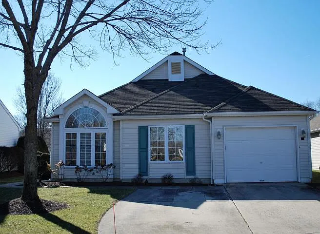 17 Grosunor Ct photo 1