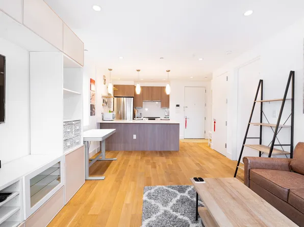 42-83 Hunter Street 6B image 2 of 7