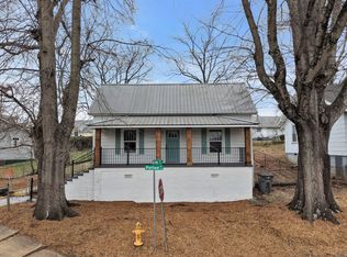 4 Pettee St, Greenville, SC 29611