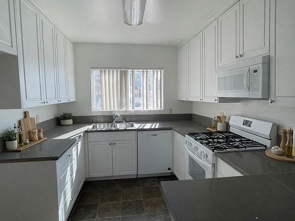 Unit 22 kitchen - two bedroom