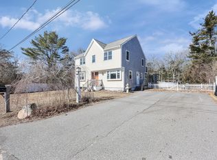 9 Marilyn Rd, Bourne, MA 02532