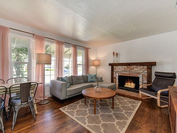 4th image of 5656 Cazadero Way