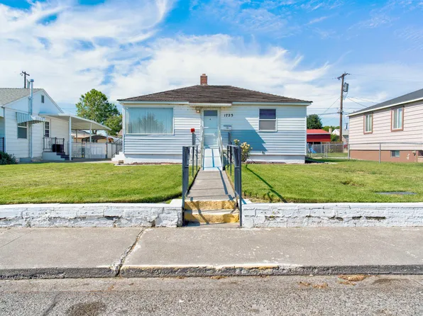 1723 W Bonneville St, Pasco, WA 99301