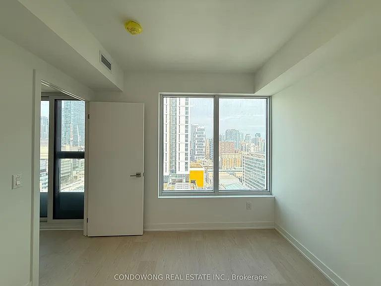 252 Church St #2205 — Photo 5