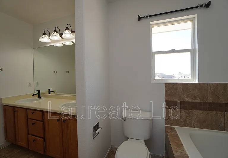 4776 Blackhawk Way — Photo 16