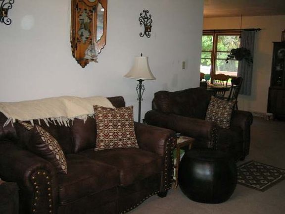 5th image of 425 Mourning Dove Ln