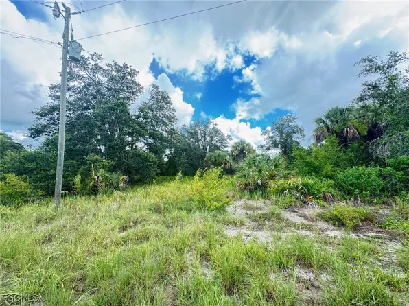 658 Morella Ave, Lehigh Acres, FL 33972