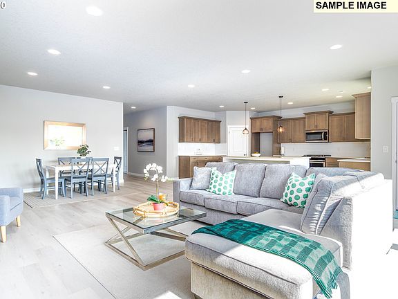 5th image of 10409 NE 63rd St