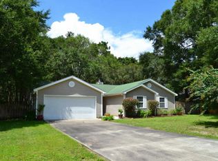 9169 Sunshine Dr, Youngstown, FL 32466