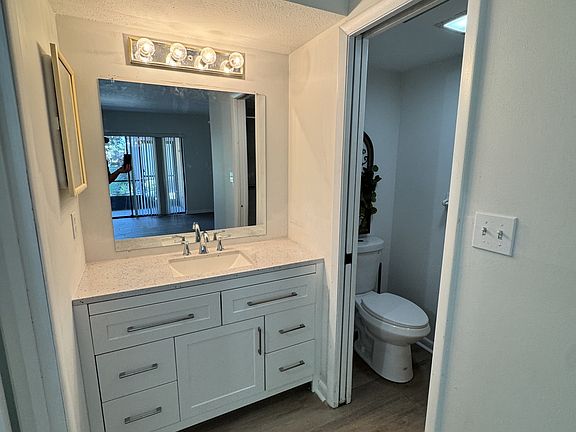 3rd image of 205 Palmetto Ave Unit 203-402-402