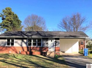413 E Jackson St, Clinton, KY 42031