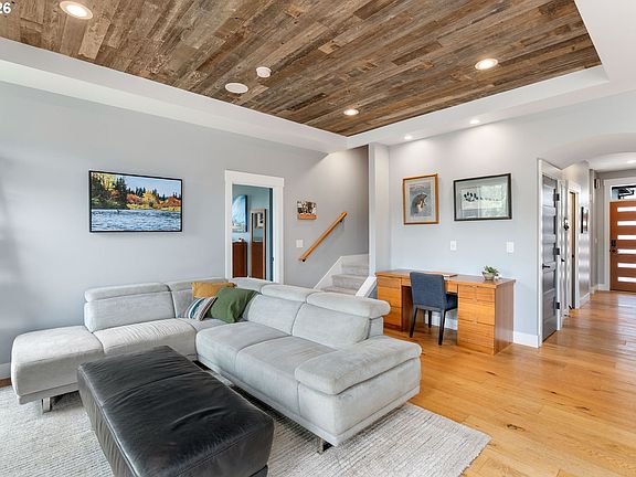 5th image of 1817 3rd St