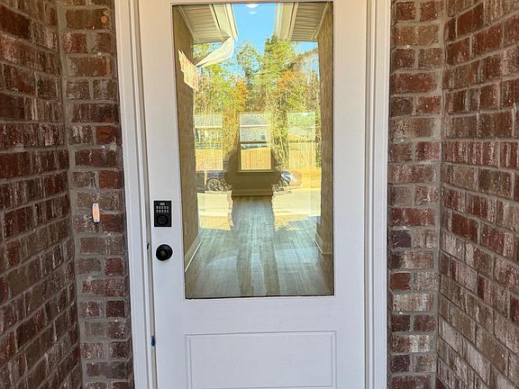3rd image of 16066 Blue Ridge Dr