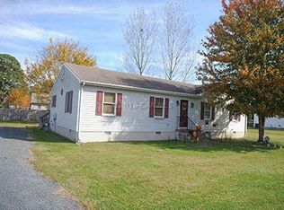 103 Bradley St, Hebron, MD 21830