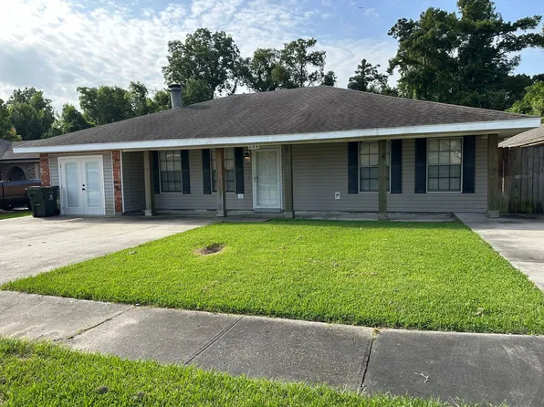 604 Natalie Dr, Houma, LA 70364