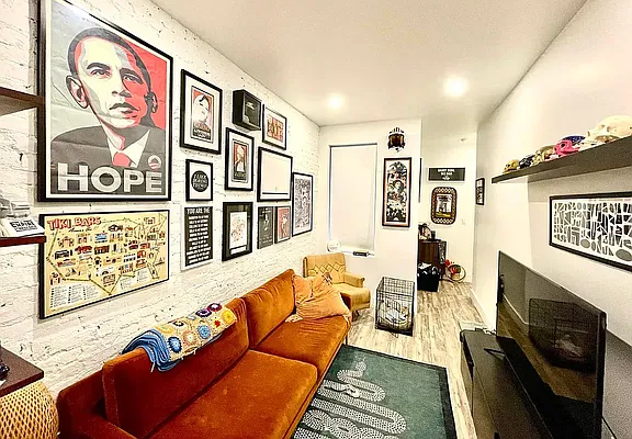 Rented by Pear NYC LLC | media 13