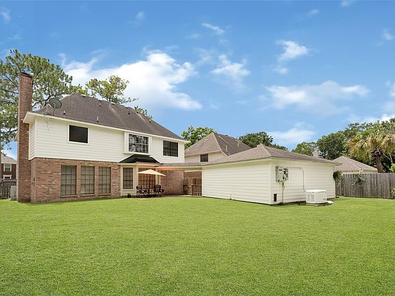 3rd image of 14619 Underwood Creek Way