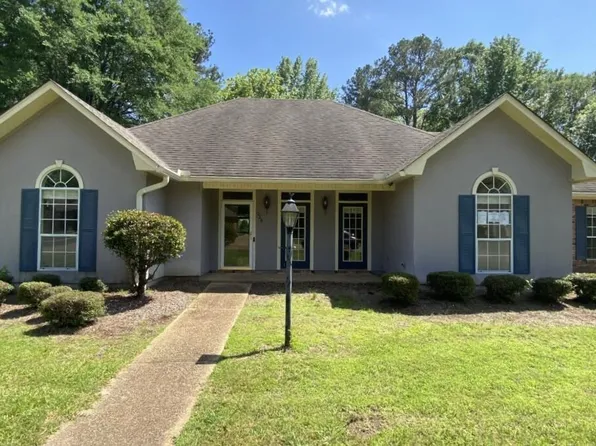 326 Amanda Ln, Jackson, MS 39272