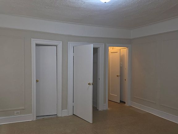 5th image of 3595 Bainbridge Ave APT 3C