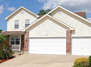 1511 White Dawn Ct, Arnold, MO 63010