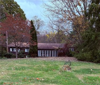 223 Monks Rd, Valencia, PA, 16059