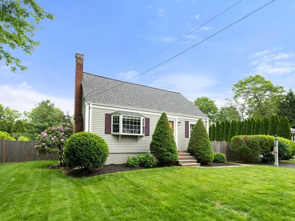 60 Washington Park Dr, Norwell, MA 02061