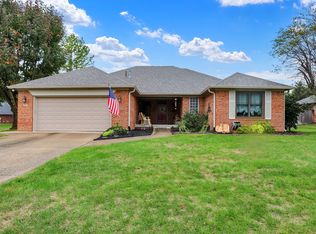 1930 Deer Pass, Greenwood, IN 46143