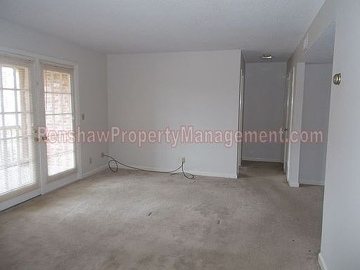 2nd image of 1208 Middle Ct APT 201