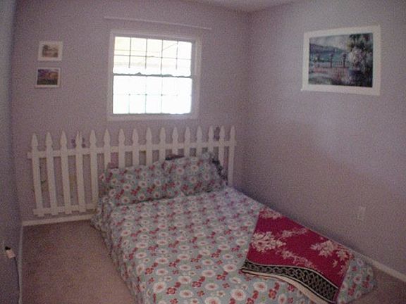 3rd image of 113 Carolina Ave