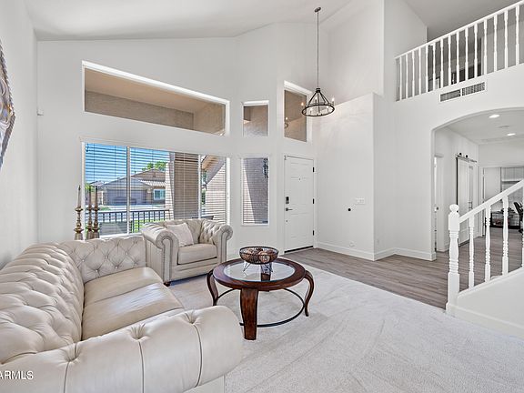 4th image of 7822 W DONALD Drive