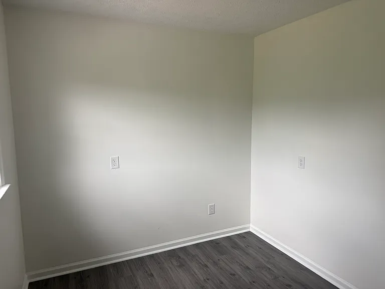 612 Lexington Tpke #101 — Photo 1