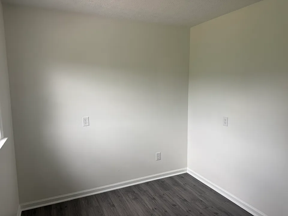 612 Lexington Tpke #101