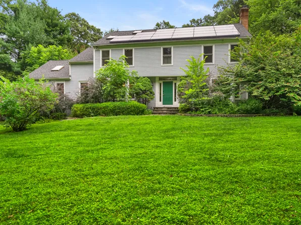66 Pumping Station Rd, Ridgefield, CT 06877