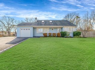 72 Richmond Ave, Patchogue, NY 11772