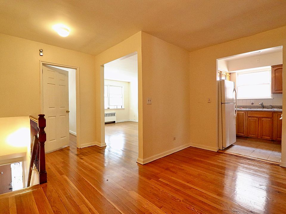 4046 Baychester Ave Bronx Ny Zillow