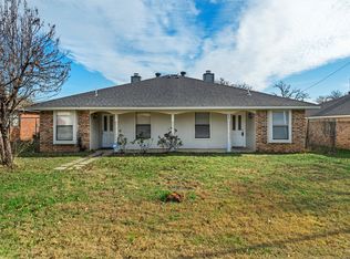 5803 Mansfield Rd, Arlington, TX 76017