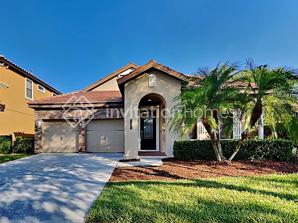1st image of 20354 Chestnut Grove Dr