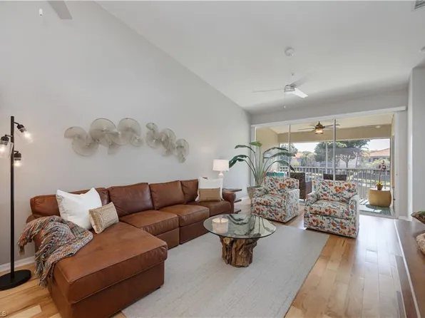 7564 Silver Trumpet LN #U202, NAPLES, FL 34109