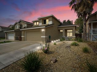 9502 Village Tree Dr, Elk Grove, CA 95758